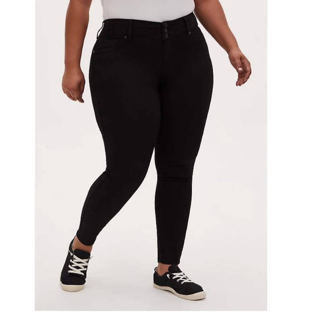 Torrid XT Super Stretch Black Jegging